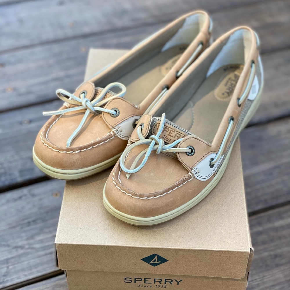 Sperry Women’s Angelfish Varsity Boat Shoe